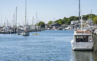 where the locals go mystic ct