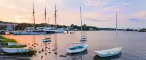 Planning your vacation to Mystic CT? SeeMystic provides hotels, things to do, restaurants and events and use our guides to make the most of your visit. Whether you’re into the culinary scene, fashion, nightlife or want to see attractions and events, Mystic CT is the place to be.