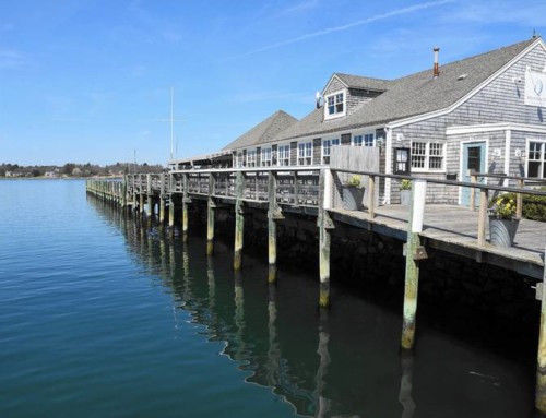 Best Dock and Dine Spots in Southeastern CT