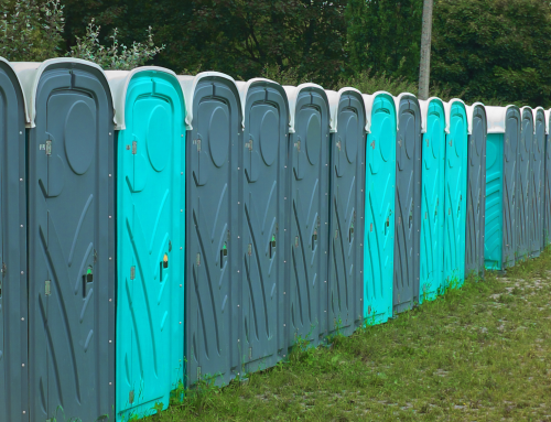 Booking Portable Toilets in Advance Helps Guarantee Reliable Service and a Better Guest Experience