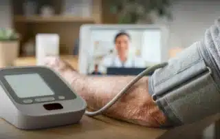 Telemedicine session showcasing remote healthcare access in Illinois